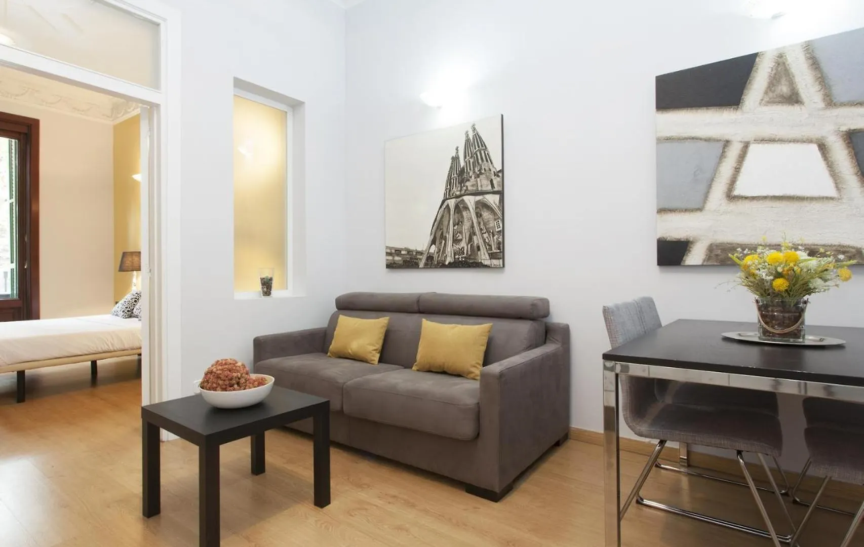Gran Via Apartment Barcelona 0*,  Spain